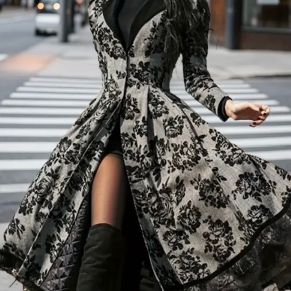 Jackets & Blazers - Cross-border Lace Patchwork Vintage Inspired Jacket/Coat. Size M-L.